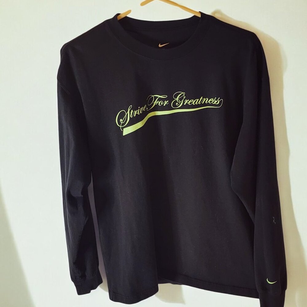 Nike LeBron Strive For Greatness Long Sleeve Tee Black M Loose Fit